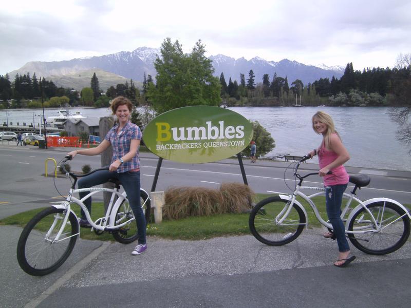 بيت شباب Bumbles Backpackers كوينستاون المظهر الخارجي الصورة